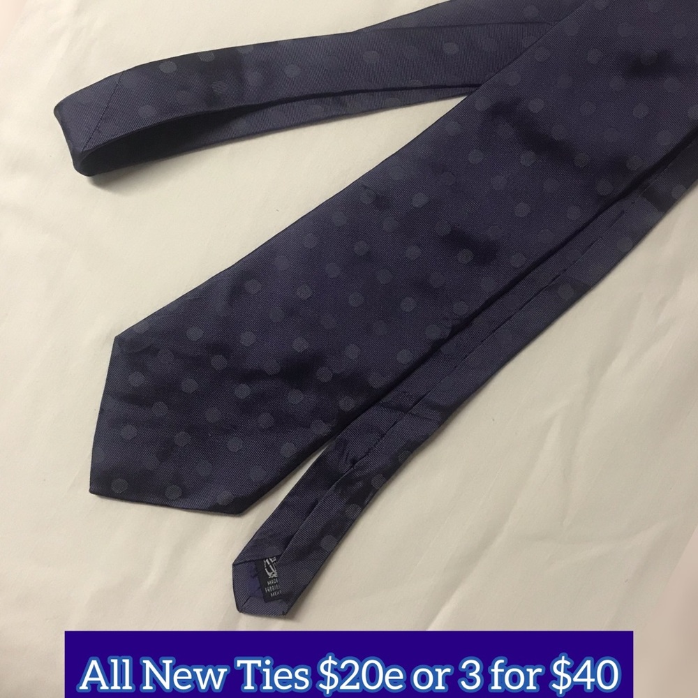 NWOT NECK TIE (NAUTICA)